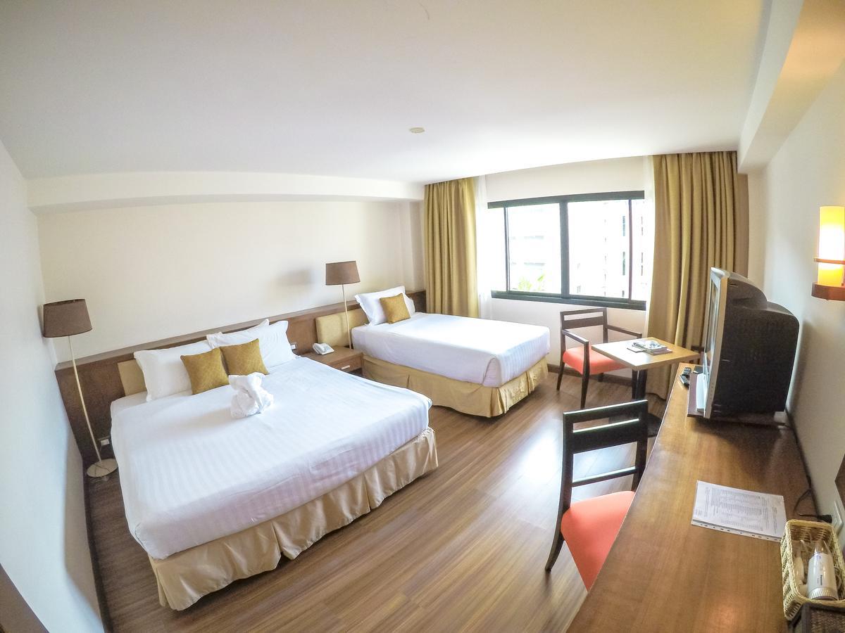Hiran Residence Patong Exterior foto